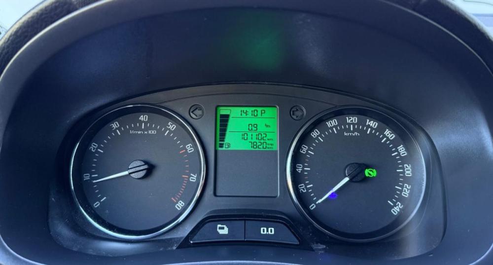 Skoda Fabia II Рестайлинг Тюмень  - изображение 10