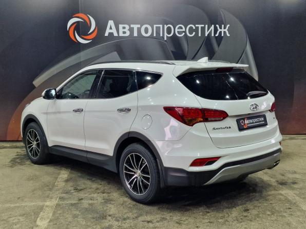 Hyundai Santa Fe III Рестайлинг с пробегом 2015 года, цена 1 950 000 рублей, 168962 км, внедорожник, Автокод Объявления