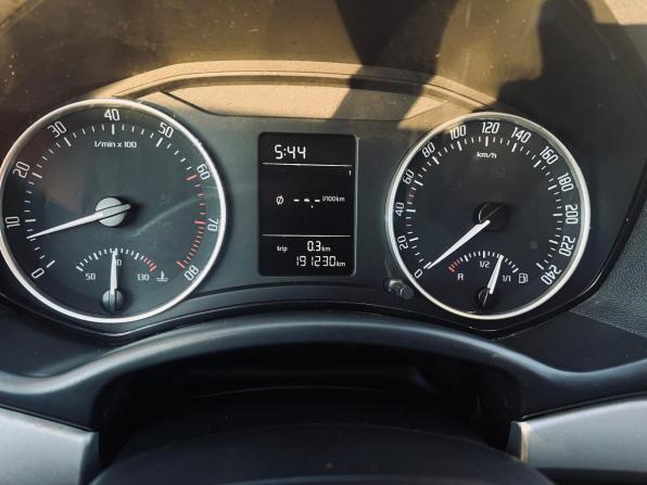 Skoda Octavia II (A5) Рестайлинг с пробегом 2012 года, цена 720 000 рублей, 192000 км, лифтбек, Автокод Объявления