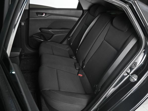 Hyundai Solaris II с пробегом 2018 года, цена 1 529 000 рублей, 115301 км, седан, Автокод Объявления