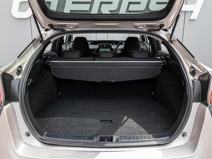 Toyota Prius IV (XW50) Краснодар  - изображение 21