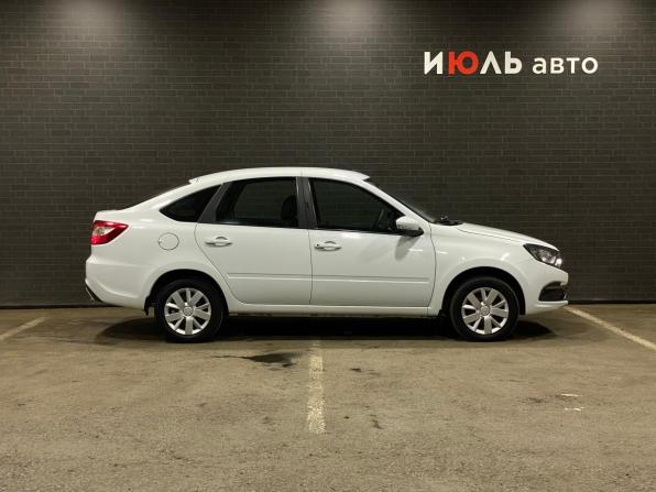 Lada (ВАЗ) Granta I Рестайлинг с пробегом 2023 года, цена 920 000 рублей, 24765 км, лифтбек, Автокод Объявления