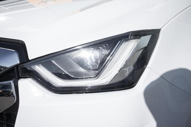 Isuzu D-Max III с пробегом 2024 года, цена 3 398 000 рублей, 35000 км, offers.body_type.unknown, Автокод Объявления