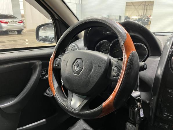 Renault Duster I Рестайлинг с пробегом 2016 года, цена 1 140 000 рублей, 106384 км, внедорожник, Автокод Объявления
