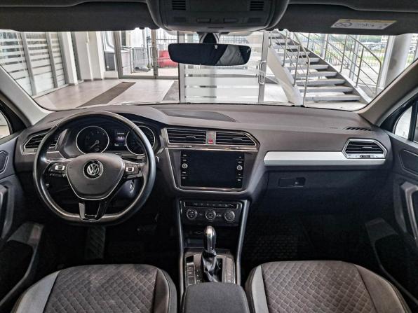 Volkswagen Tiguan II с пробегом 2018 года, цена 2 900 000 рублей, 54028 км, внедорожник, Автокод Объявления