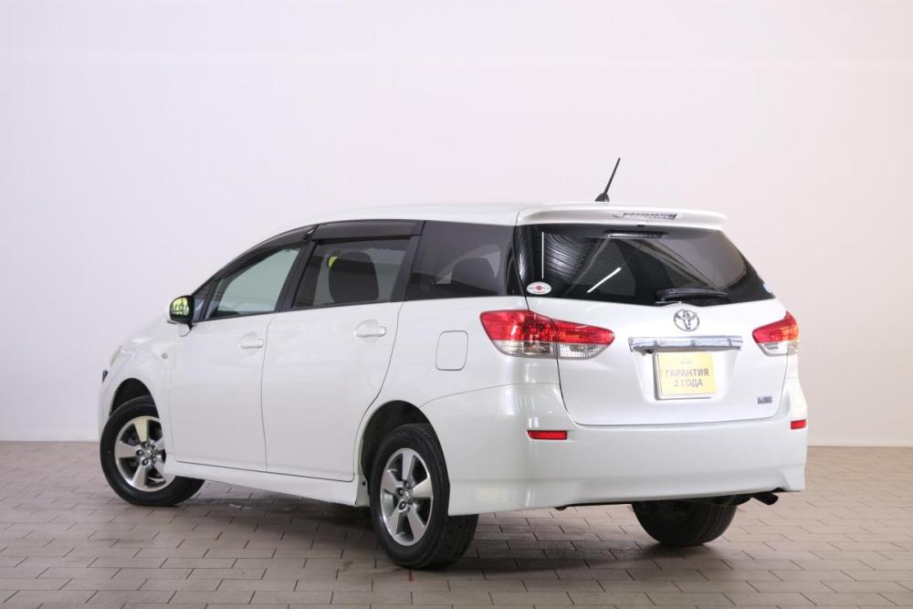 Toyota Wish II Омск  - изображение 5