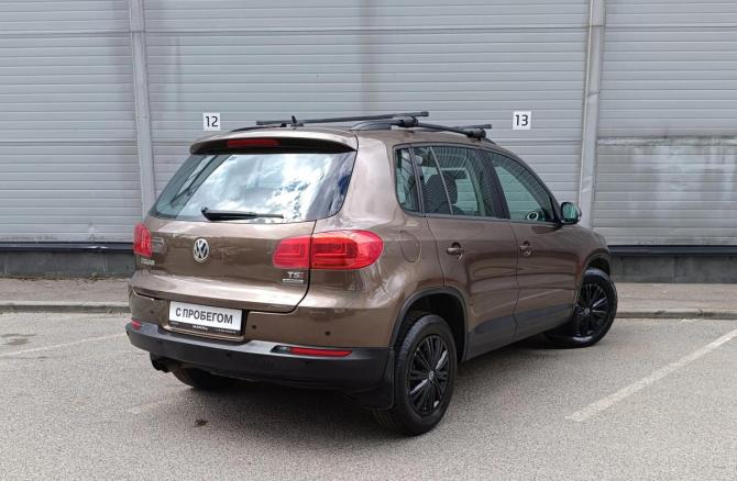 Volkswagen Tiguan I Рестайлинг с пробегом 2014 года, цена 979 000 рублей, 172350 км, внедорожник, Автокод Объявления