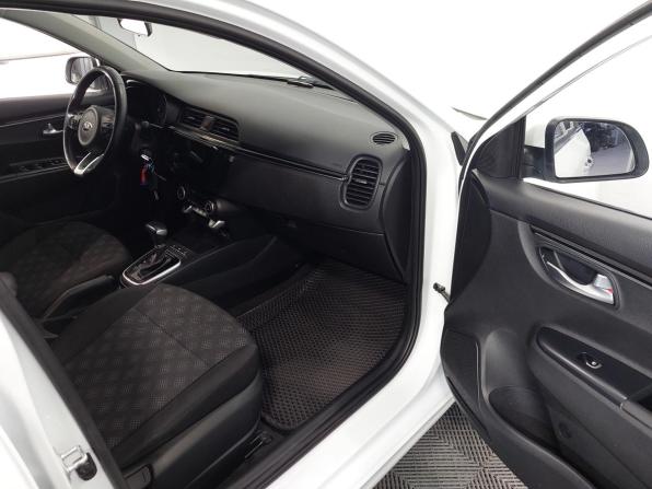 Kia Rio IV с пробегом 2017 года, цена 1 230 000 рублей, 133000 км, седан, Автокод Объявления