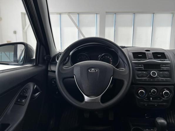 Lada (ВАЗ) Granta I Рестайлинг с пробегом 2024 года, цена 930 000 рублей, 38200 км, седан, Автокод Объявления