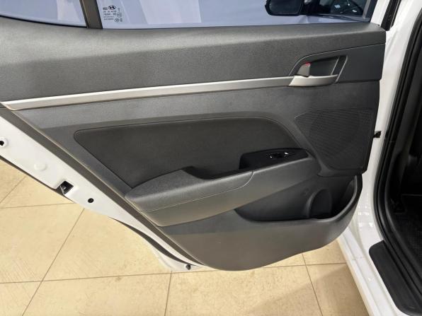 Hyundai Elantra VI (AD) с пробегом 2018 года, цена 1 400 000 рублей, 173658 км, седан, Автокод Объявления