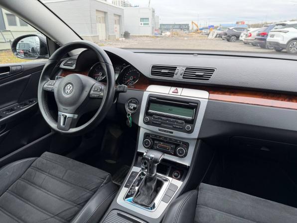 Volkswagen Passat B6 с пробегом 2010 года, цена 675 000 рублей, 263000 км, седан, Автокод Объявления