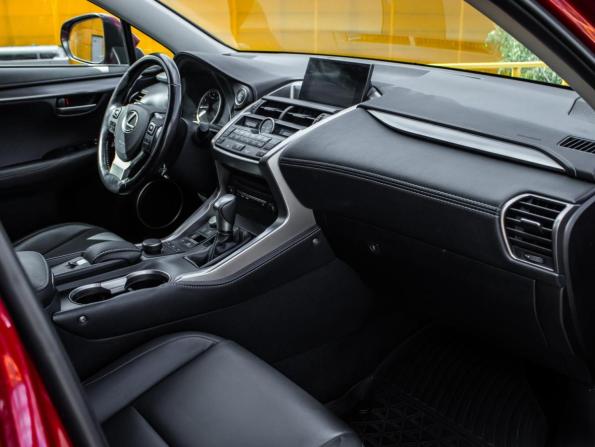 Lexus NX I с пробегом 2016 года, цена 2 380 000 рублей, 176238 км, внедорожник, Автокод Объявления