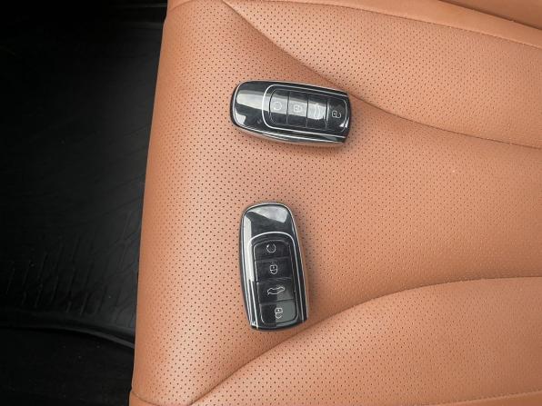 Omoda C5 I с пробегом 2023 года, цена 1 799 000 рублей, 55438 км, внедорожник, Автокод Объявления