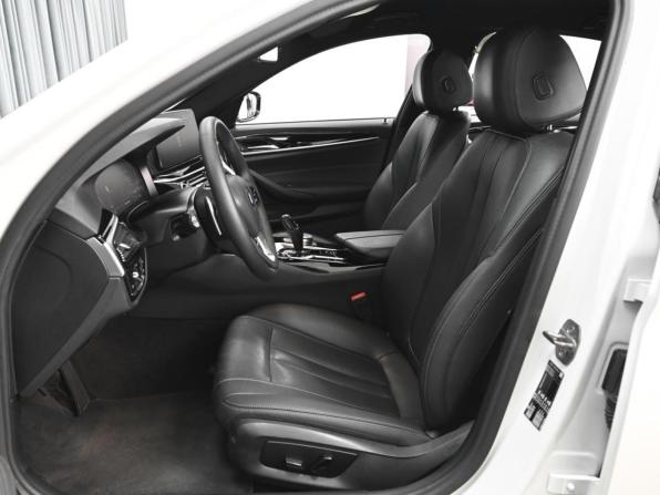 BMW 5 серии VII (G30/G31/G38) Рестайлинг с пробегом 2021 года, цена 3 348 070 рублей, 78721 км, седан, Автокод Объявления
