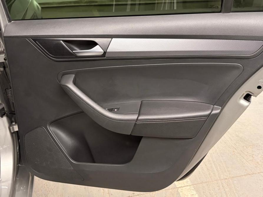 Volkswagen Polo VI Екатеринбург  - изображение 18