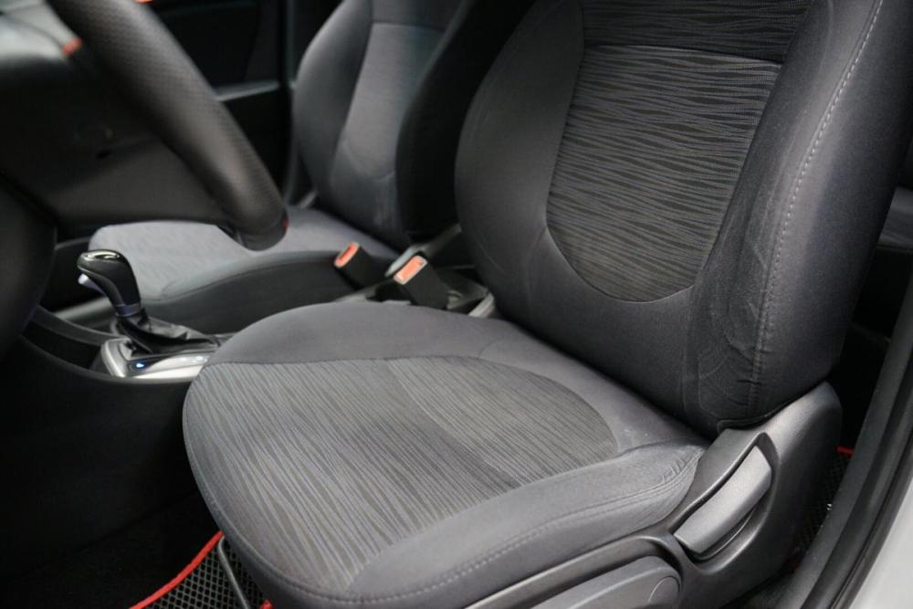 Hyundai Solaris I Рестайлинг Крым  - изображение 9