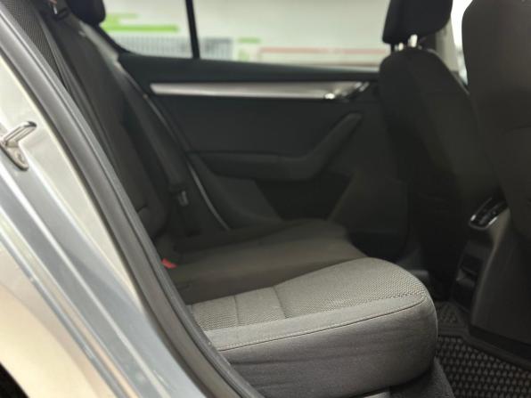 Skoda Octavia III (A7) с пробегом 2013 года, цена 1 090 000 рублей, 254945 км, лифтбек, Автокод Объявления