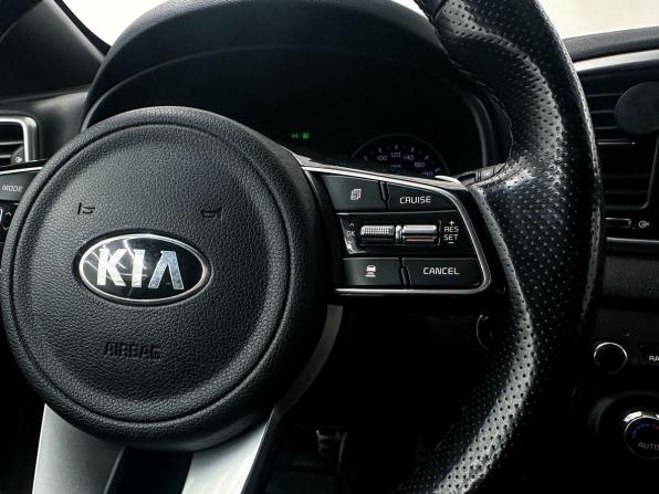 Kia Sportage IV Рестайлинг с пробегом 2018 года, цена 2 300 000 рублей, 121576 км, внедорожник, Автокод Объявления