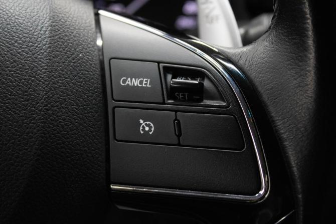 Mitsubishi Outlander III Рестайлинг 2 с пробегом 2015 года, цена 1 599 000 рублей, 163372 км, внедорожник, Автокод Объявления