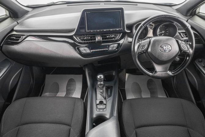 Toyota C-HR I с пробегом 2018 года, цена 1 899 000 рублей, 119300 км, внедорожник, Автокод Объявления