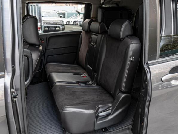 Honda Freed I Рестайлинг с пробегом 2014 года, цена 1 170 000 рублей, 167268 км, компактвэн, Автокод Объявления