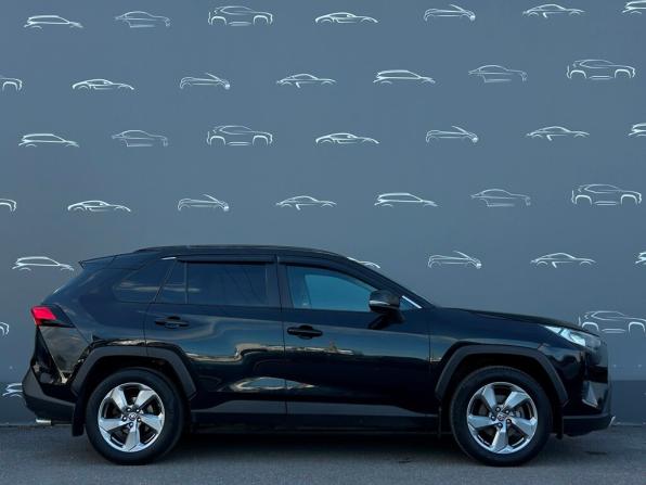 Toyota RAV4 V (XA50) с пробегом 2020 года, цена 3 227 400 рублей, 91673 км, внедорожник, Автокод Объявления