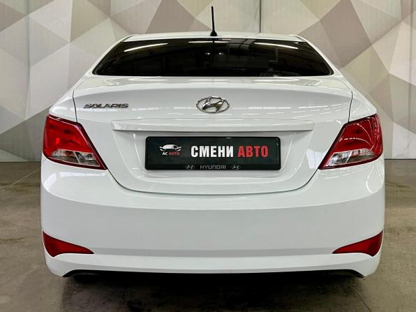 Hyundai Solaris I Рестайлинг с пробегом 2015 года, цена 950 000 рублей, 156719 км, седан, Автокод Объявления