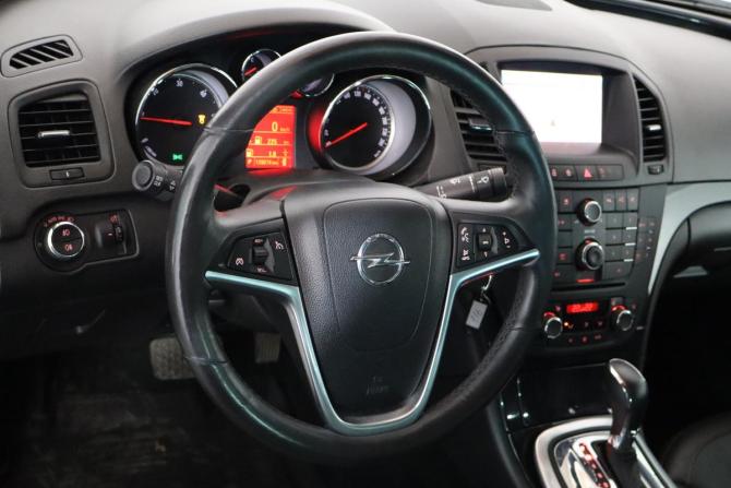 Opel Insignia I с пробегом 2013 года, цена 1 099 000 рублей, 138000 км, седан, Автокод Объявления