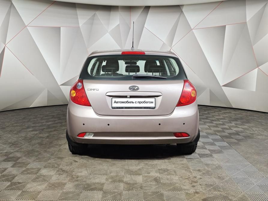 Kia Ceed I Москва  - изображение 8