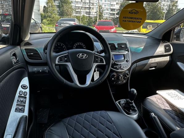 Hyundai Solaris I с пробегом 2012 года, цена 699 000 рублей, 186000 км, хэтчбек, Автокод Объявления
