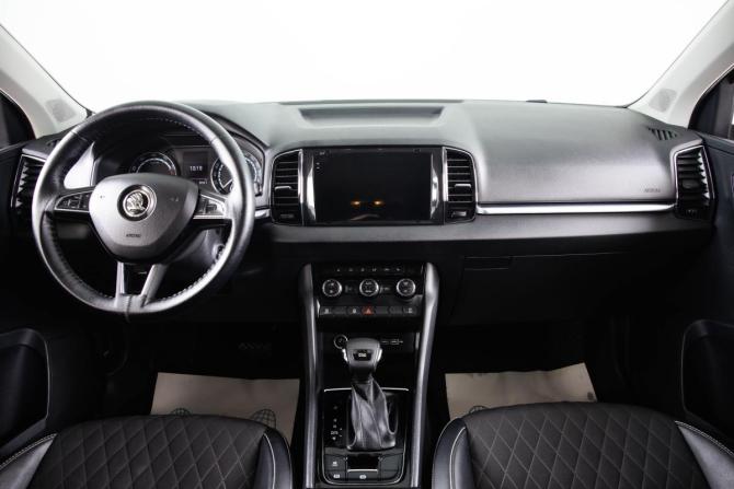 Skoda Karoq I с пробегом 2020 года, цена 2 549 000 рублей, 66500 км, внедорожник, Автокод Объявления