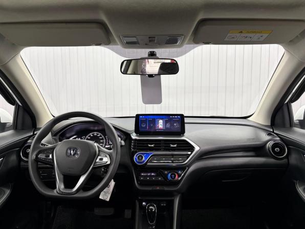 Changan Alsvin с пробегом 2024 года, цена 1 247 000 рублей, 24180 км, седан, Автокод Объявления