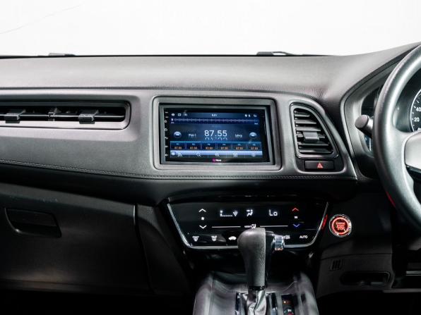 Honda Vezel I Рестайлинг с пробегом 2019 года, цена 1 820 000 рублей, 62184 км, внедорожник, Автокод Объявления