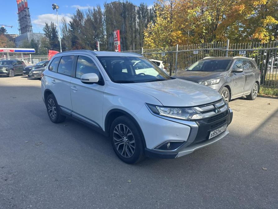 Mitsubishi Outlander III Рестайлинг 2 Москва  - изображение 2