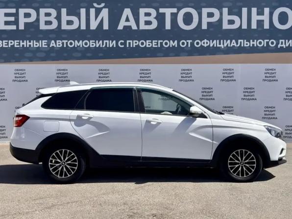 Lada (ВАЗ) Vesta I с пробегом 2018 года, цена 915 000 рублей, 201462 км, универсал, Автокод Объявления