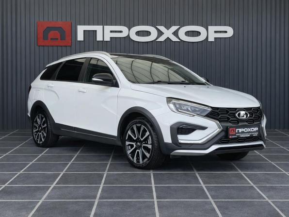 Lada (ВАЗ) Vesta I Рестайлинг (NG) с пробегом 2024 года, цена 1 357 000 рублей, 112812 км, универсал, Автокод Объявления