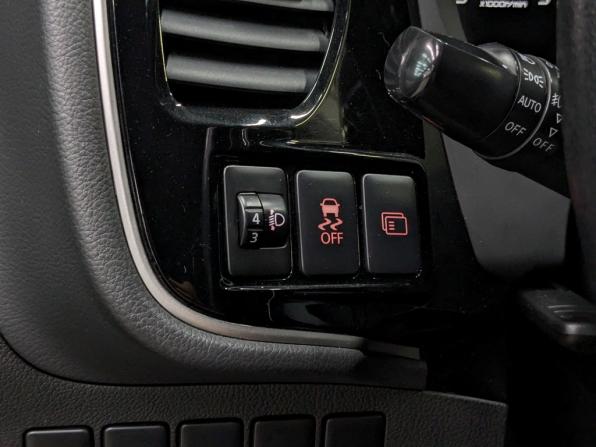 Mitsubishi Outlander III Рестайлинг с пробегом 2014 года, цена 1 525 000 рублей, 142103 км, внедорожник, Автокод Объявления