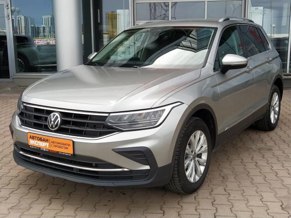 Volkswagen Tiguan II Рестайлинг с пробегом 2020 года, цена 3 260 000 рублей, 123038 км, внедорожник, Автокод Объявления