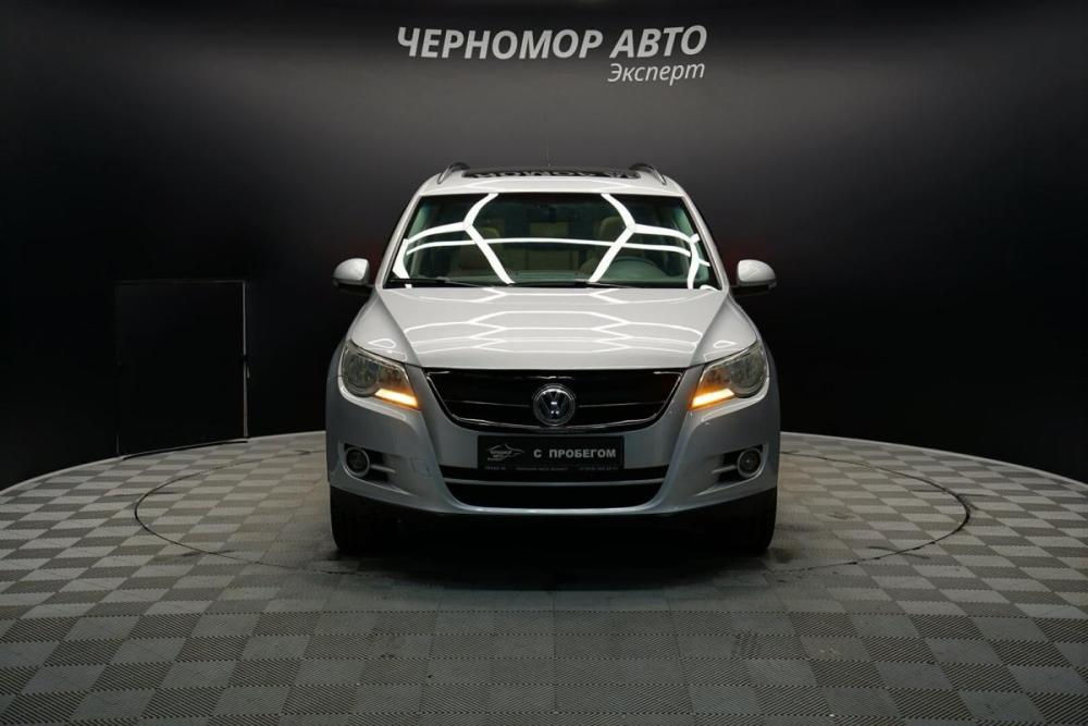 Volkswagen Tiguan I Крым  - изображение 8