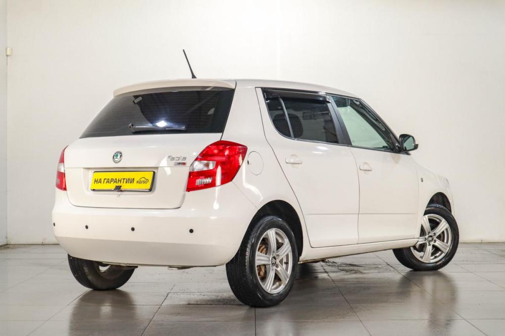 Skoda Fabia II Рестайлинг Челябинск  - изображение 7