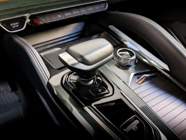 Geely Monjaro I с пробегом 2024 года, цена 3 425 000 рублей, 61376 км, внедорожник, Автокод Объявления