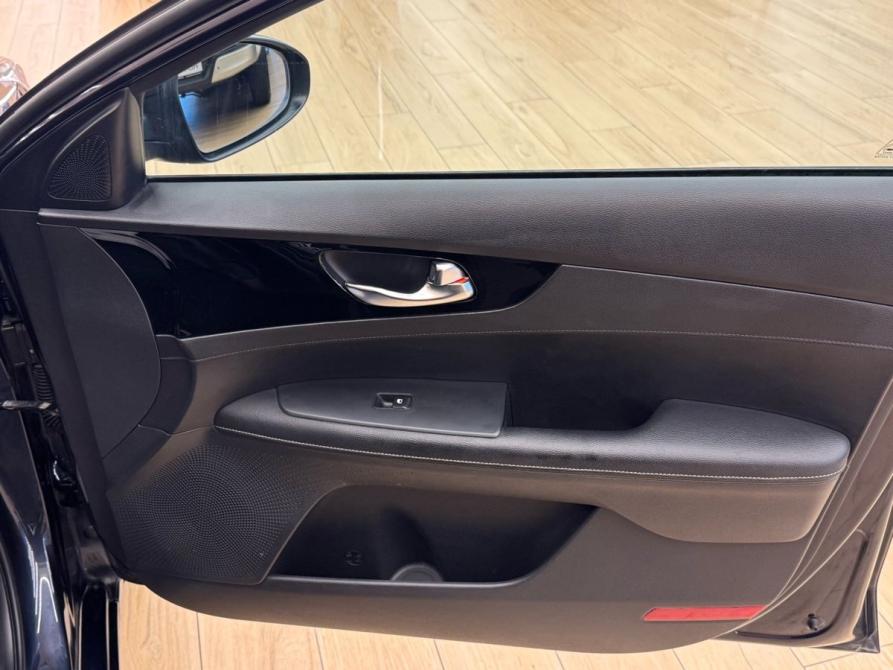 Kia Cerato IV Санкт-Петербург  - изображение 23
