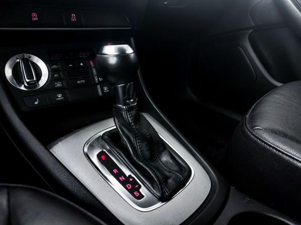 Audi Q3 I (8U) с пробегом 2012 года, цена 1 799 000 рублей, 122000 км, внедорожник, Автокод Объявления