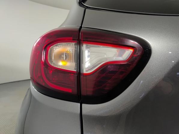 Renault Kaptur I с пробегом 2017 года, цена 1 270 000 рублей, 141383 км, внедорожник, Автокод Объявления