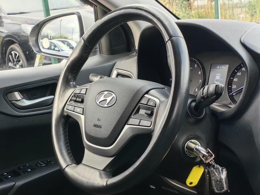 Hyundai Solaris II Санкт-Петербург  - изображение 11