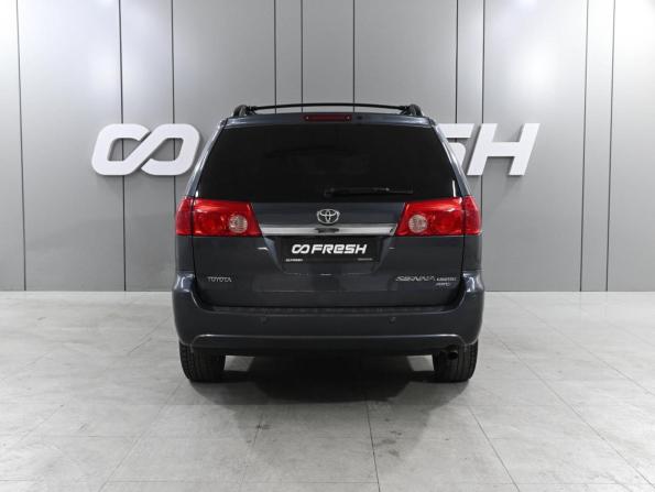 Toyota Sienna II Рестайлинг с пробегом 2008 года, цена 1 049 000 рублей, 236724 км, минивэн, Автокод Объявления
