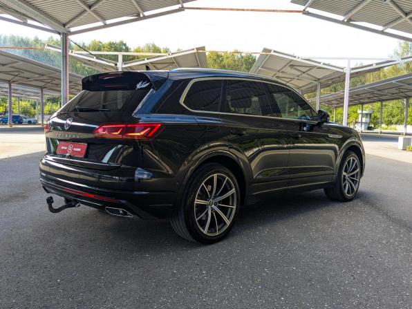 Volkswagen Touareg III с пробегом 2018 года, цена 3 940 000 рублей, 290000 км, внедорожник, Автокод Объявления