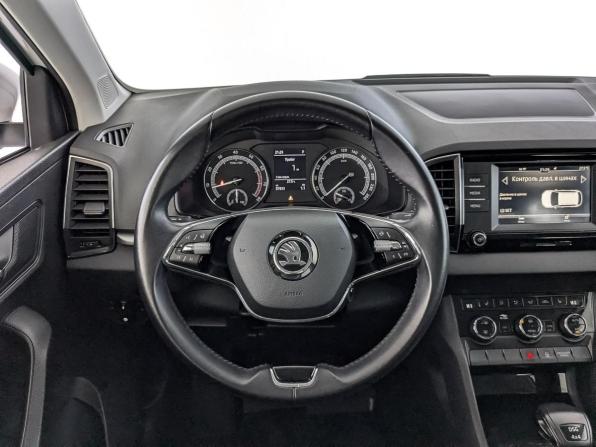 Skoda Karoq I с пробегом 2021 года, цена 2 680 000 рублей, 57784 км, внедорожник, Автокод Объявления
