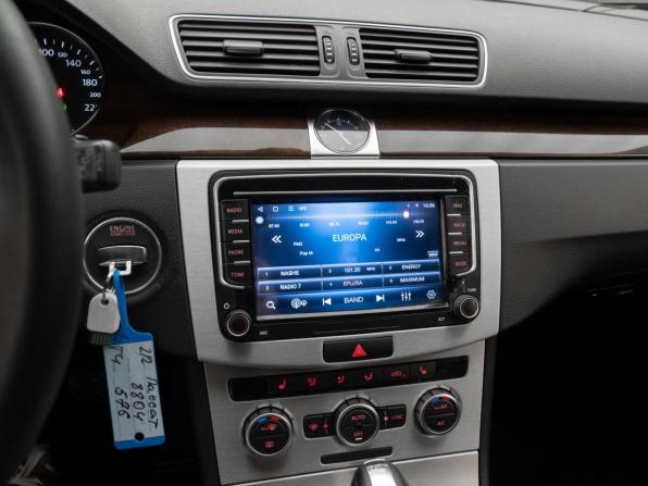 Volkswagen Passat B7 с пробегом 2012 года, цена 880 000 рублей, 367450 км, универсал, Автокод Объявления