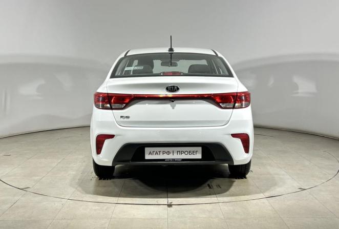 Kia Rio IV с пробегом 2018 года, цена 1 135 000 рублей, 109952 км, седан, Автокод Объявления